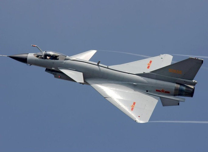 Trung Quốc luôn coi đảo Đài Loan là lãnh thổ chờ thống nhất, kể cả bằng vũ lực nếu cần thiết, đe dọa hòn đảo phải "trả giá đắt" nếu theo đuổi chủ nghĩa ly khai.