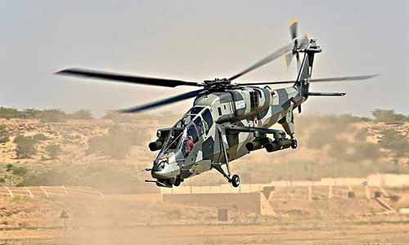 Tuy rằng chưa có thông tin xác nhận nhưng đa phần ý kiến đều cho rằng chiếc máy bay lên thẳng của Ấn Độ vừa phải hạ cánh là trực thăng vũ trang nội đ