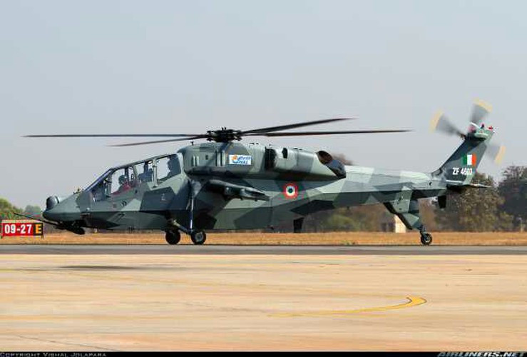 Được biết trực thăng trinh sát - tấn công hạng nhẹ LCH là một sản phẩm của tập đoàn công nghiệp hàng không Hindustan Aeronautics Limited (HAL), Ấn Độ.