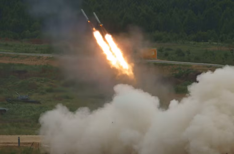 Hai loại đạn này đạt tầm bắn từ 400-6.000m.