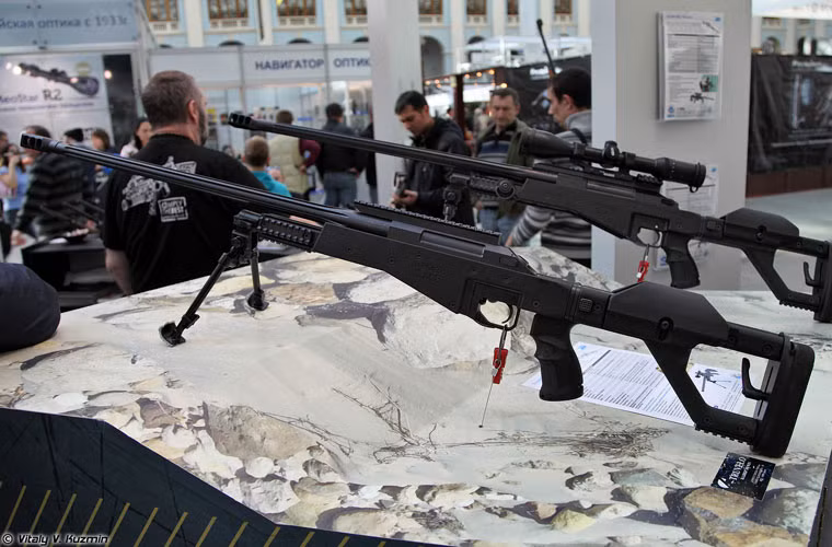 ũng là khẩu Truvelo CMS nhưng dùng đạn cỡ 7,62x51mm NATO.