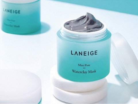 Mặt nạ đất sét Laneige. Mặt nạ với thành phần hợp chất đất sét tự nhiên gồm đất sét trắng và đất sét Morocco.