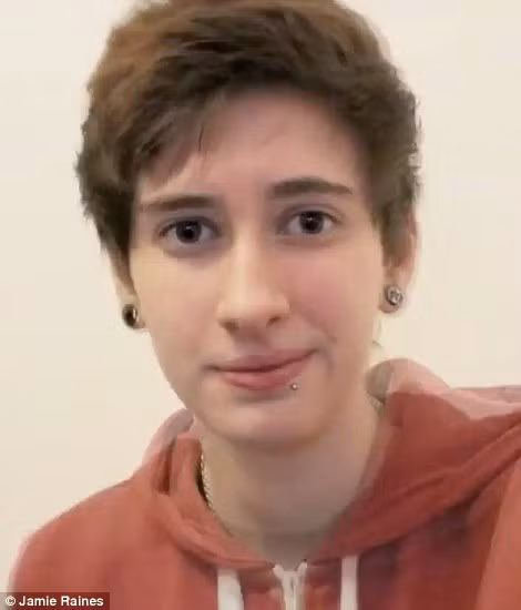 Chàng sinh viên chuyển giới bắt đầu thực hiện liệu pháp thay thế hormone vào năm 18 tuổi. Ban đầu, Jamie quyết định sẽ ghi lại quá trình được trở về với giới tính thật của mình trong 1 năm