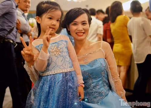 Hóa thân thành những nhân vật minions ngộ nghĩnh hay người nhện.