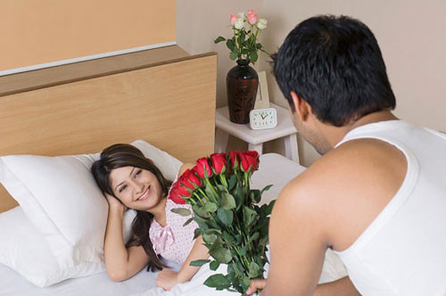 Em làm cho cuộc đời anh hạnh phúc. Dù là ngày 20/10 hay lúc nào khác, nghe lời chồng nói nàng hẳn cực kỳ sung sướng và tự hào khi thấy mình là người đàn bà "vượng phu ích tử". Nàng sẽ càng yêu thương chồng con và hết lòng chăm chút cho mái ấm gia đình.