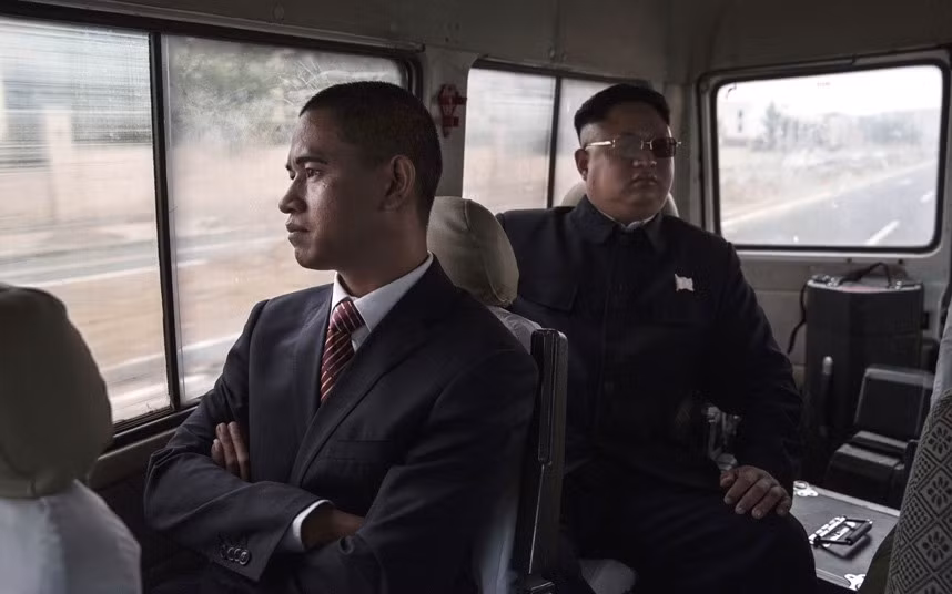 "Nếu một ngày nào đó tôi được gặp ông chủ Nhà Trắng, tôi sẽ nói cảm ơn ông ấy. Tôi nghĩ rằng chúng tôi có khá nhiều điểm tương đồng như cùng chung nhóm máu hay ngày sinh nhật gần nhau", Xiao nói với NBC News.