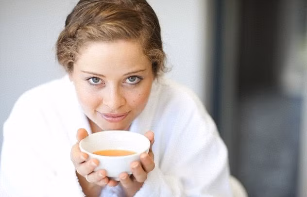 Uống 3 tách trà hoa cúc mỗi ngày giúp trị bệnh tiểu đường.