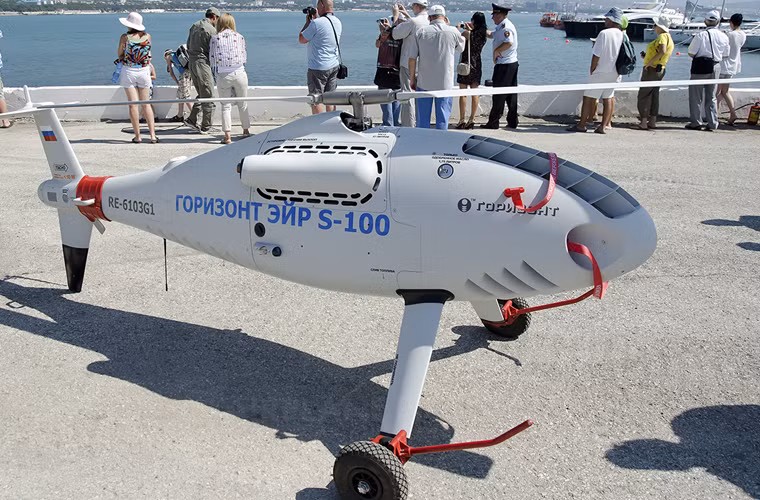 Project 23420 lại không được thiết kế để mang trực thăng săn ngầm Ka-27 mà thay vào đó là hai UAV trinh sát Gorizont-AIR-S-100.