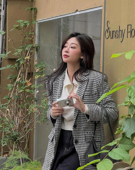 Với đam mê về nhiếp ảnh, Lê Chi trở thành hot TikTok, thu hút hơn 200,000 lượt follower.