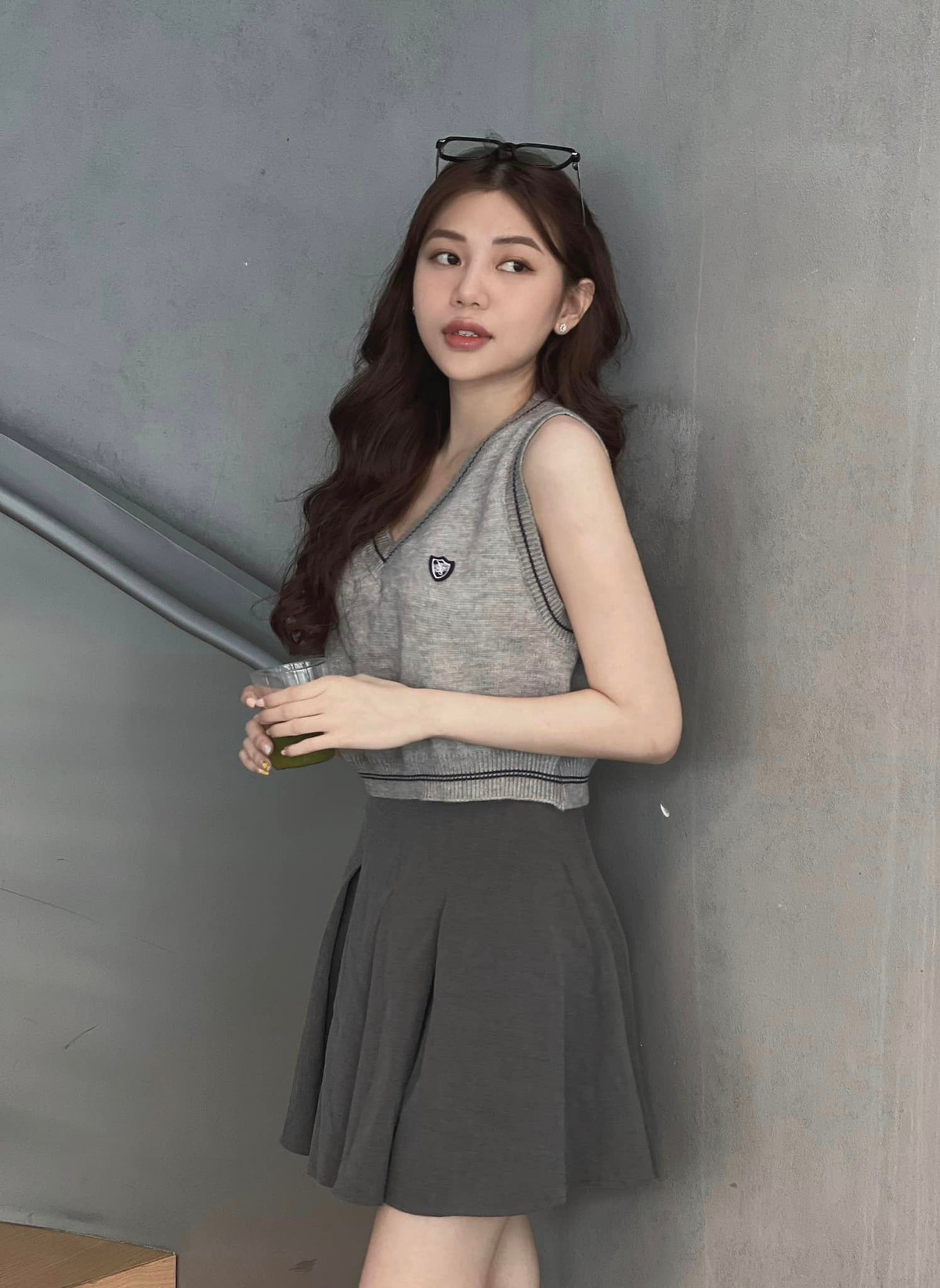 Dù rằng kín đáo chuyện tình cảm, nhưng Phan Tuấn Tài vẫn thường xuyên thả tim cho những bức ảnh chụp cùng bạn gái.