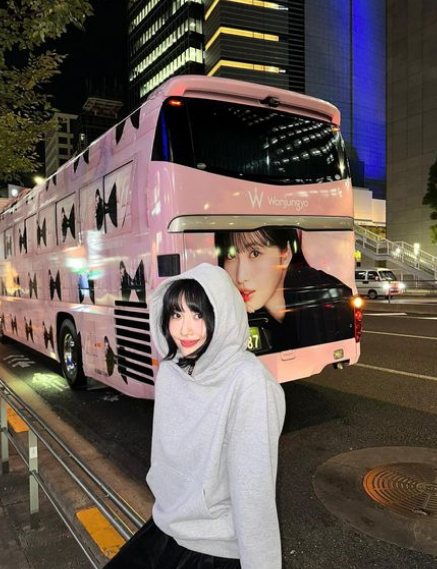 Hot girl này hiện tại đang sở hữu 13,9 triệu fans trên nền tảng Instagram.