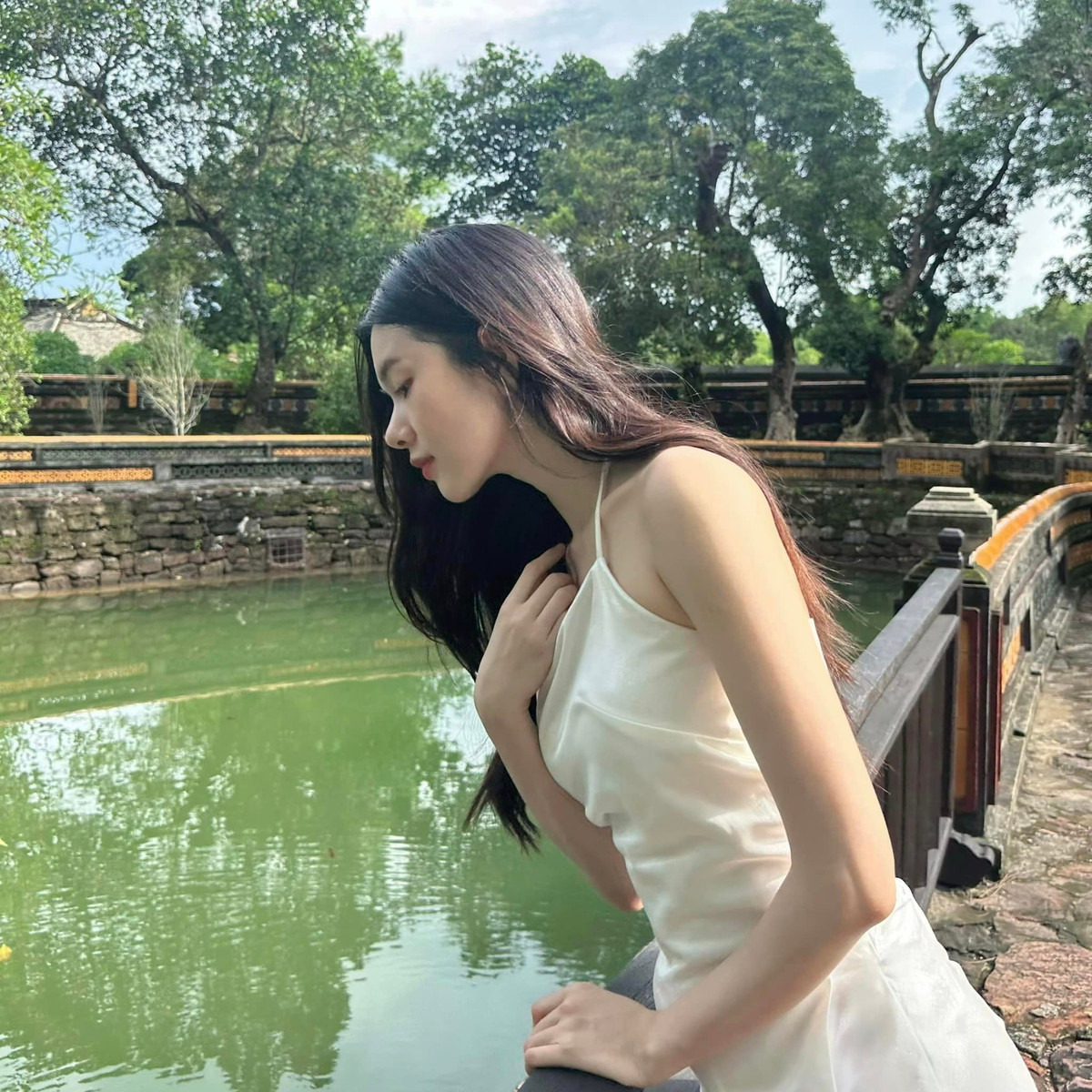 Năm 2021, gái xinh này từng tham dự cuộc thi Tiktok FaskUp và dành được nhiều lời khen ngợi từ giám khảo Nam Trung. Tại sự kiện giao lưu trực tuyến của giám khảo, Yên Đan được lựa chọn làm đại diện ở mảng Beauty Icon.