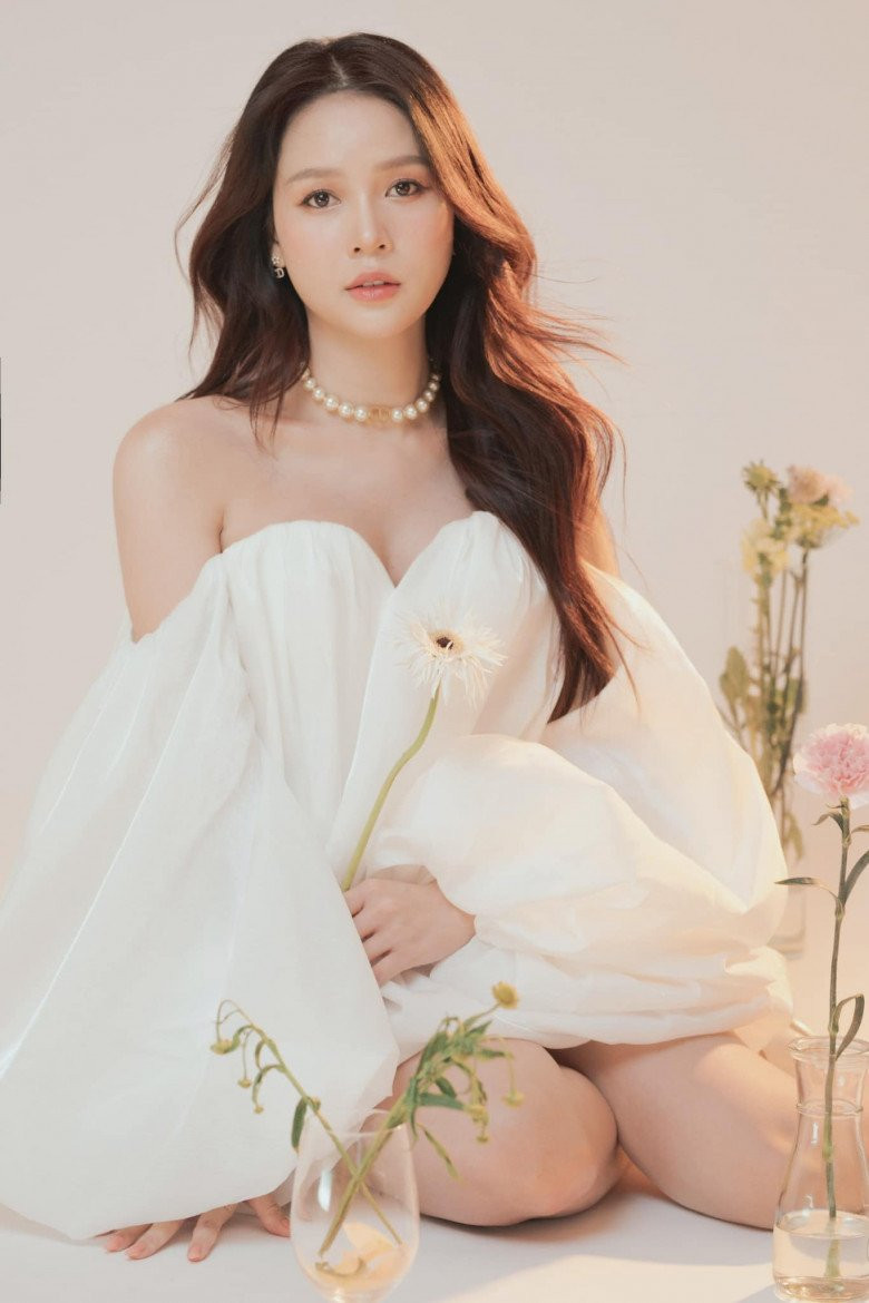 Mọi thông tin liên quan đến ông xã tương lai của Sam vẫn còn là một dấu chấm hỏi lớn.