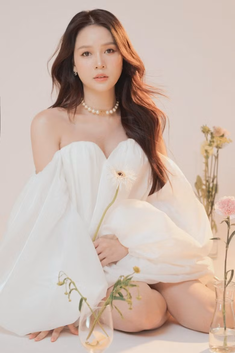 Mọi thông tin liên quan đến ông xã tương lai của Sam vẫn còn là một dấu chấm hỏi lớn.