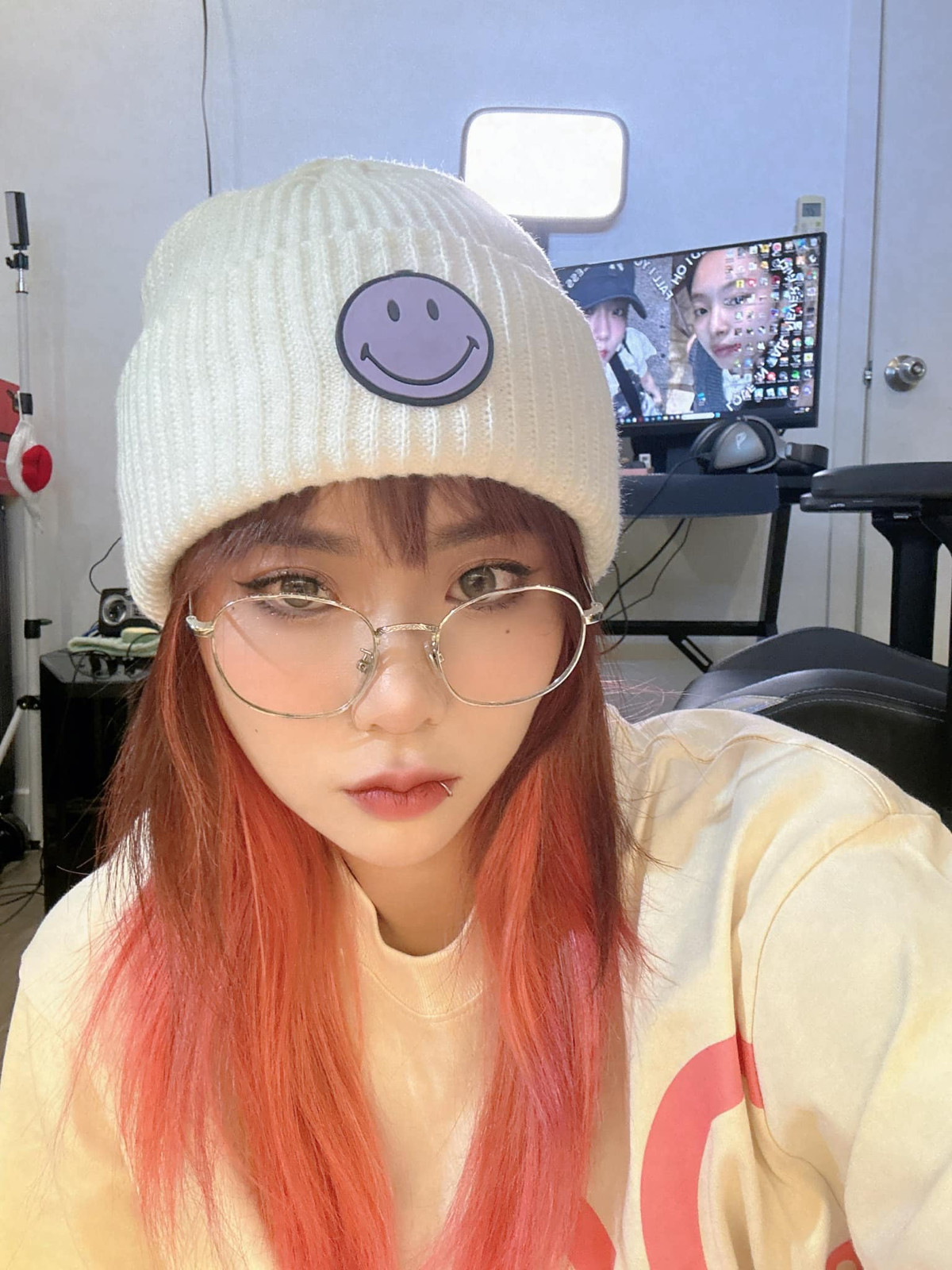 Mặc dù trưởng thành hơn trong cách ăn mặc nhưng Misthy vẫn có gương mặt trẻ trung hơn tuổi thật. Ảnh: FBNV