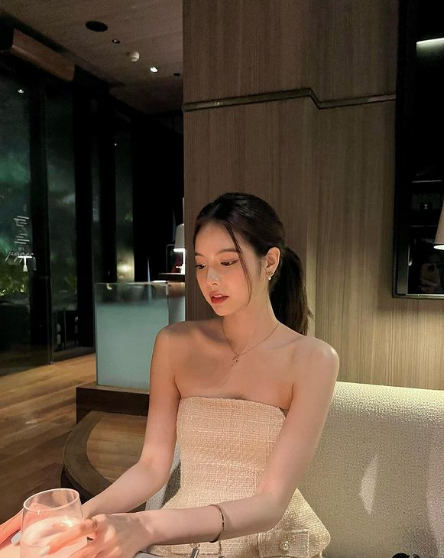 Ice Chawanya là một trong những cô nàng truyền rất nhiều cảm hứng thời trang cho giới trẻ.