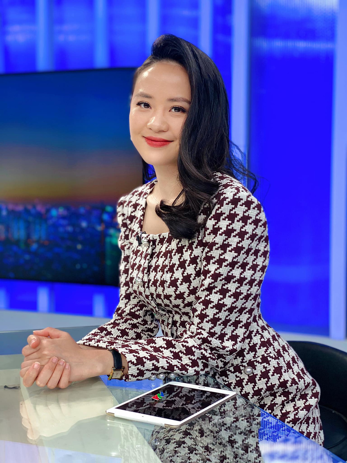 Ngoài công việc ở VTV, MC Ngọc Bích còn lấn sân kinh doanh, được biết cô kinh doanh hoa và cây cảnh trang trí trong gia đình. Ảnh: FBNV