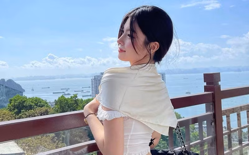 Cận cảnh vẻ đẹp ngọt ngào và tràn đầy sức sống của Thụy Hân. Ảnh: FBNV