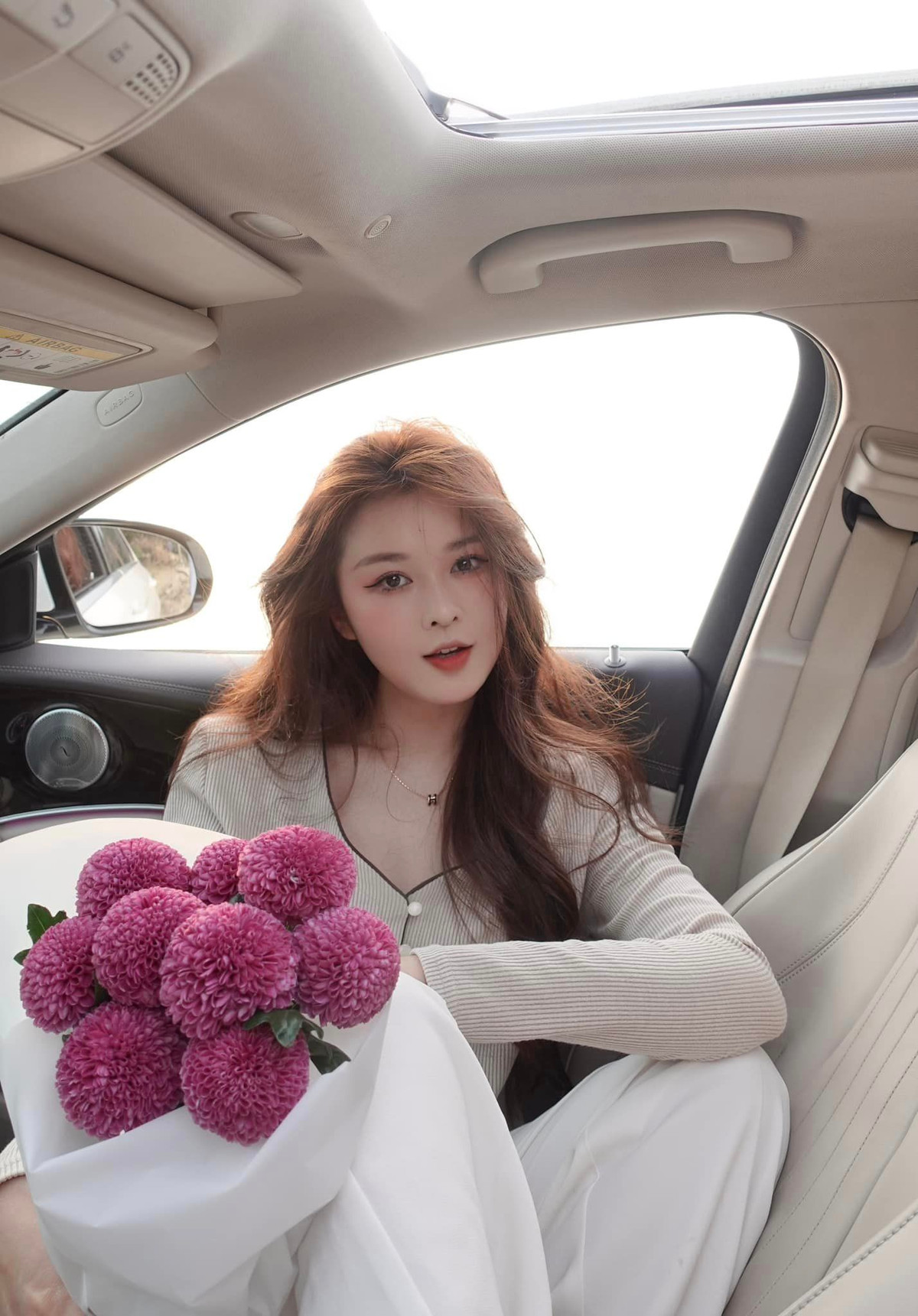 Chuyển hướng làm diễn viên, hot girl Ribi Sachi gặt hái nhiều thành công nhất định.