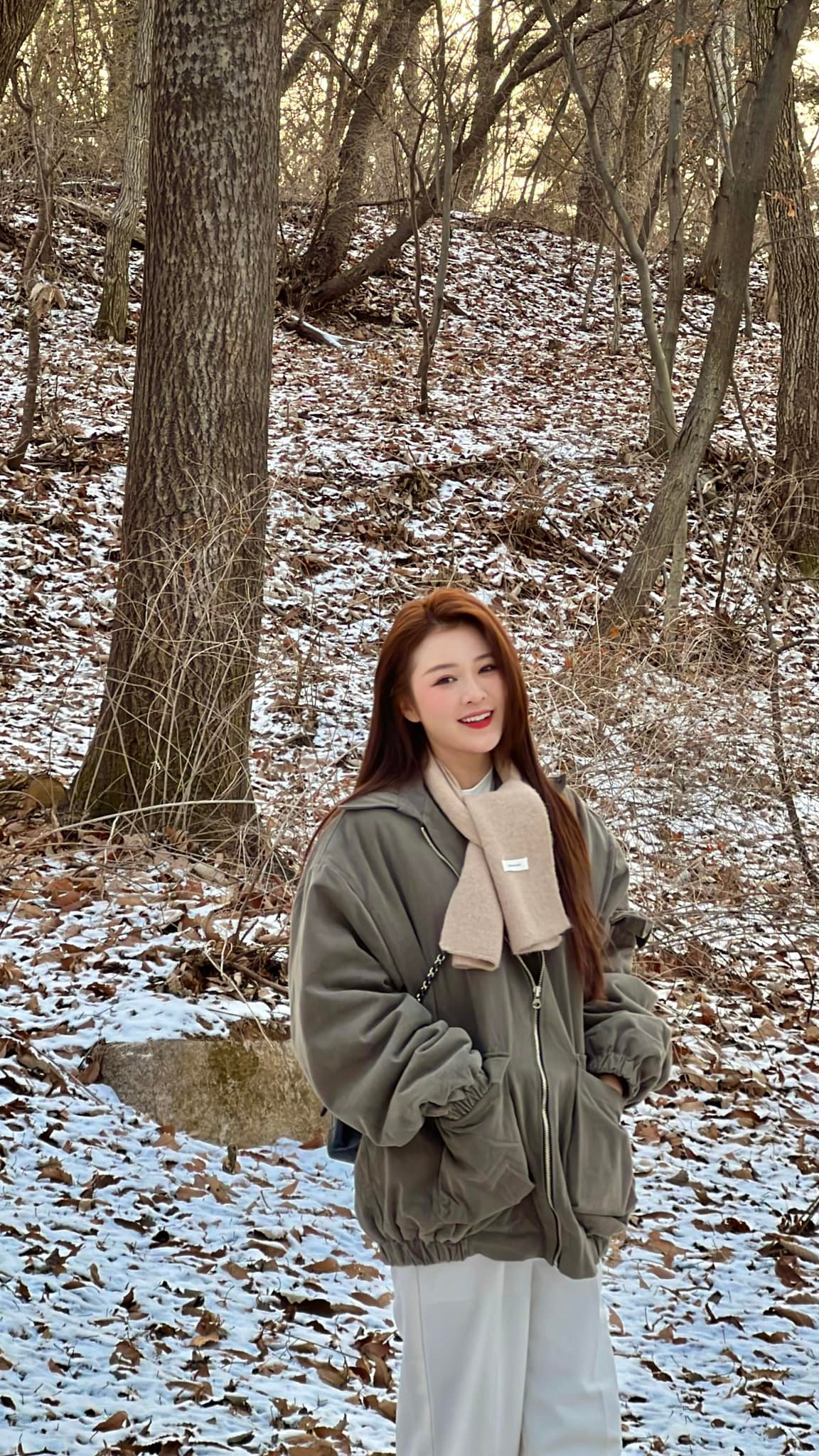 Ngoài ra sự trẻ trung hơn tuổi thật của hot girl Gia Lai cũng làm nhiều người ngỡ ngàng.