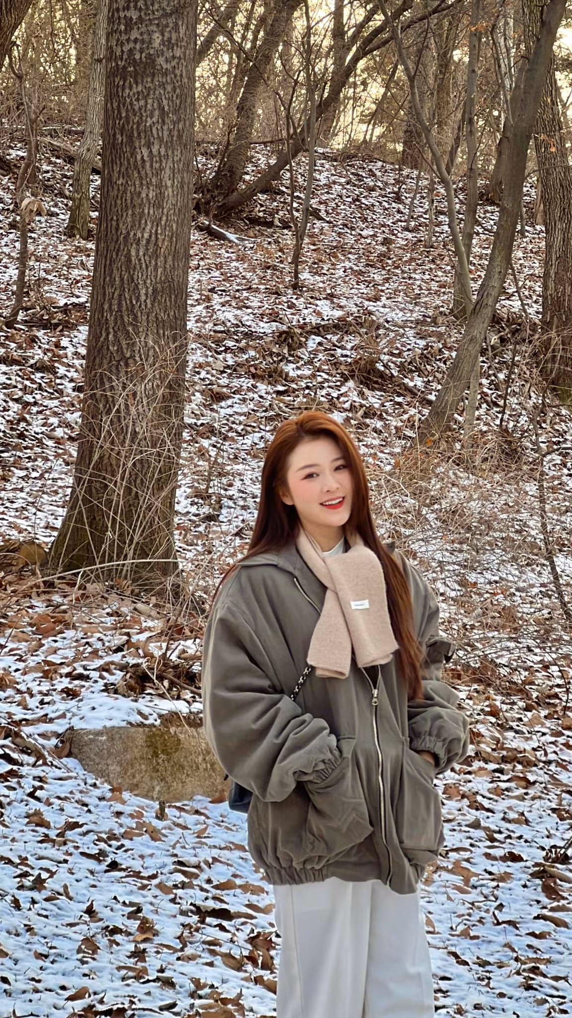 Ngoài ra sự trẻ trung hơn tuổi thật của hot girl Gia Lai cũng làm nhiều người ngỡ ngàng.