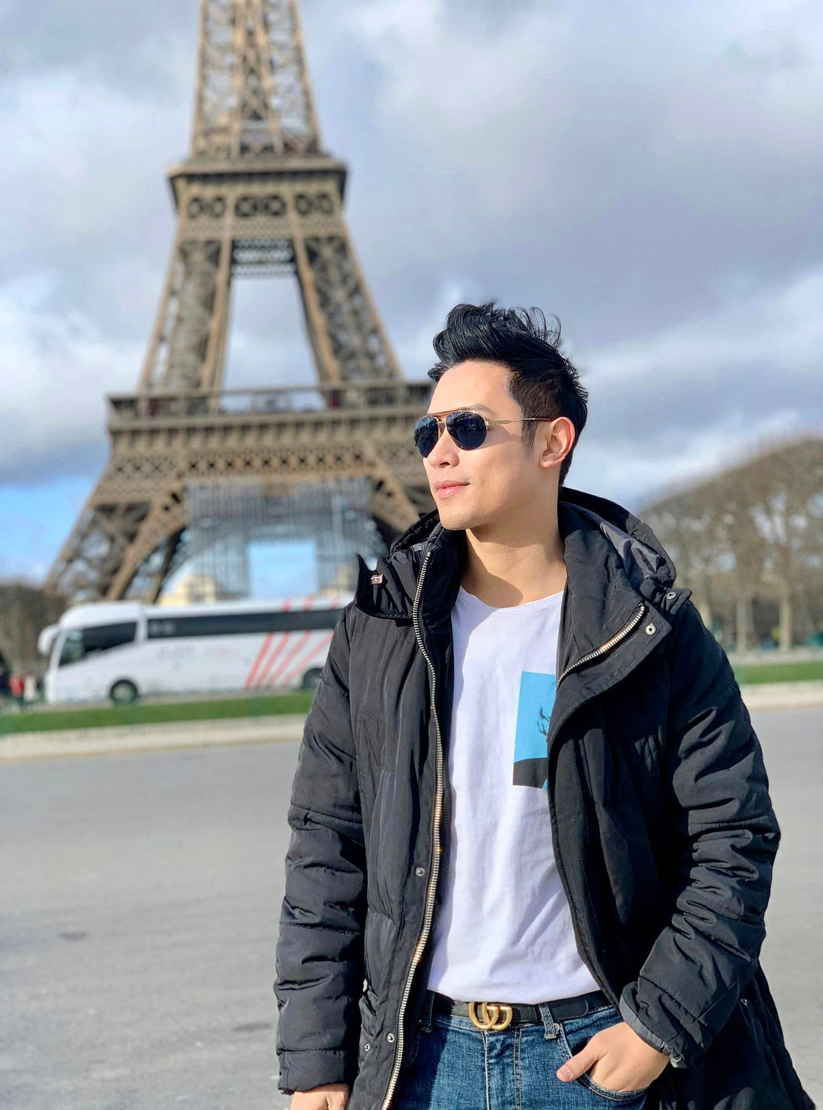 Ngoài những lúc bận rộn với công việc, MC Thanh Tùng có sở thích là đi du lịch để sống chậm lại, giúp tinh thần thư giãn, thoải mái sau những giây phút căng thẳng của guồng quay công việc.