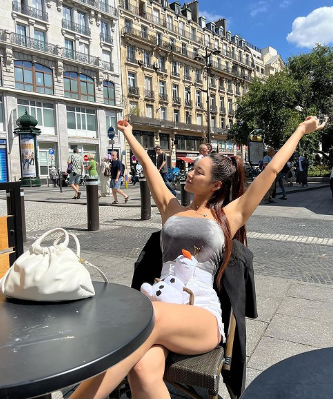 Ngũ quan của mỹ nhân làng thể hình có thể nói rằng chẳng hề thua kém bất kỳ hot girl nào.