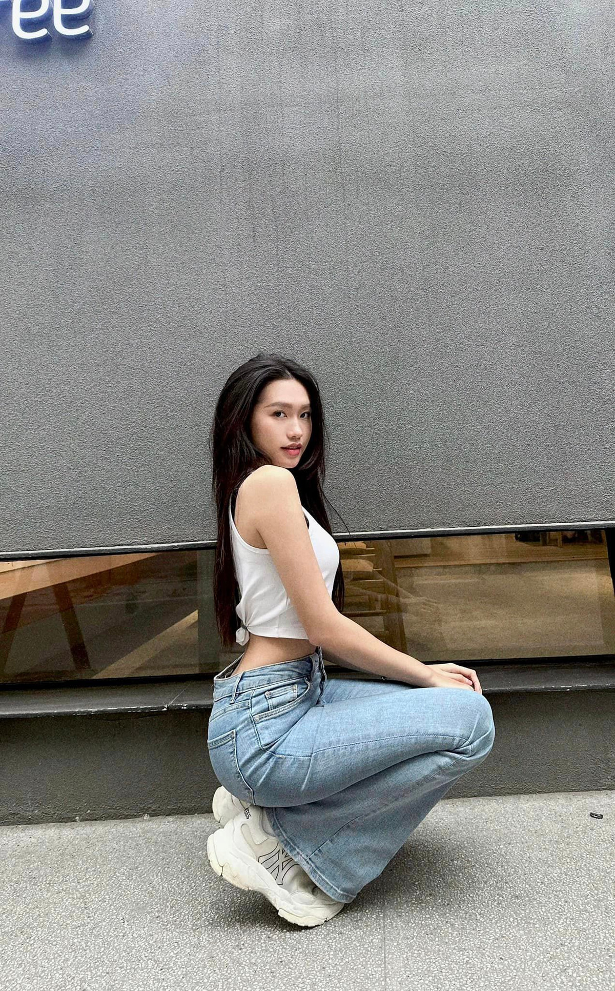 Dù là kiểu tóc nào thì Hải My vẫn xinh, nền nã và nhận được sự yêu quý từ người hâm mộ.