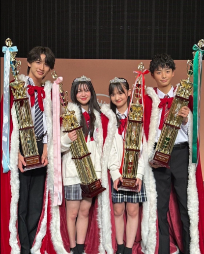 Risa Yonezawa (16 tuổi, Hokkaido, Nhật Bản) vừa qua đã lọt vào vòng chung kết cuộc thi Sắc đẹp nữ sinh trung học 2023. Kể từ khi tham gia cô gái này nhanh chóng được biết đến nhiều hơn.