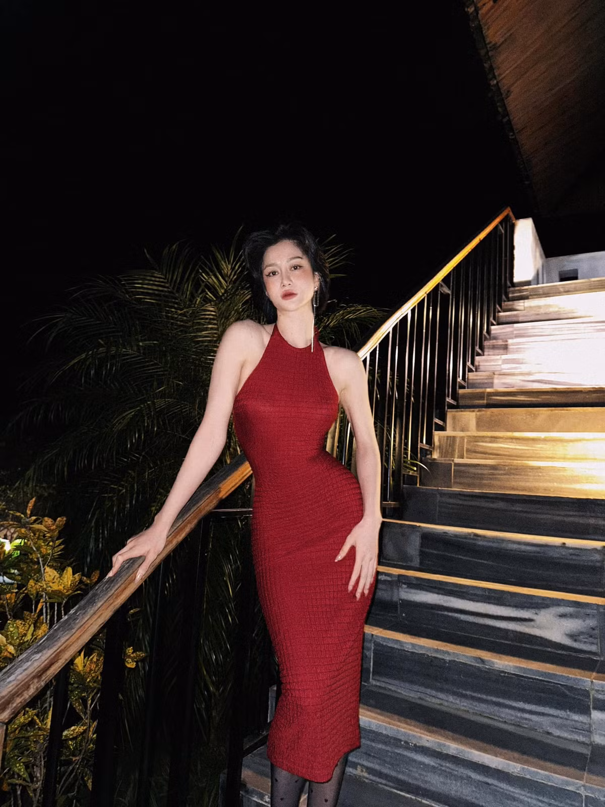 Hiện tại, hot girl Quảng Ninh đã kết hôn và dành thời gian chăm sóc tổ ấm đồng thời phát triển sự nghiệp kinh doanh riêng.