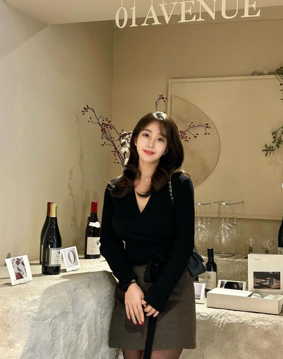 Hiện tại, người đẹp đang sở hữu gần 100 nghìn lượt theo dõi trên trang Instagram.