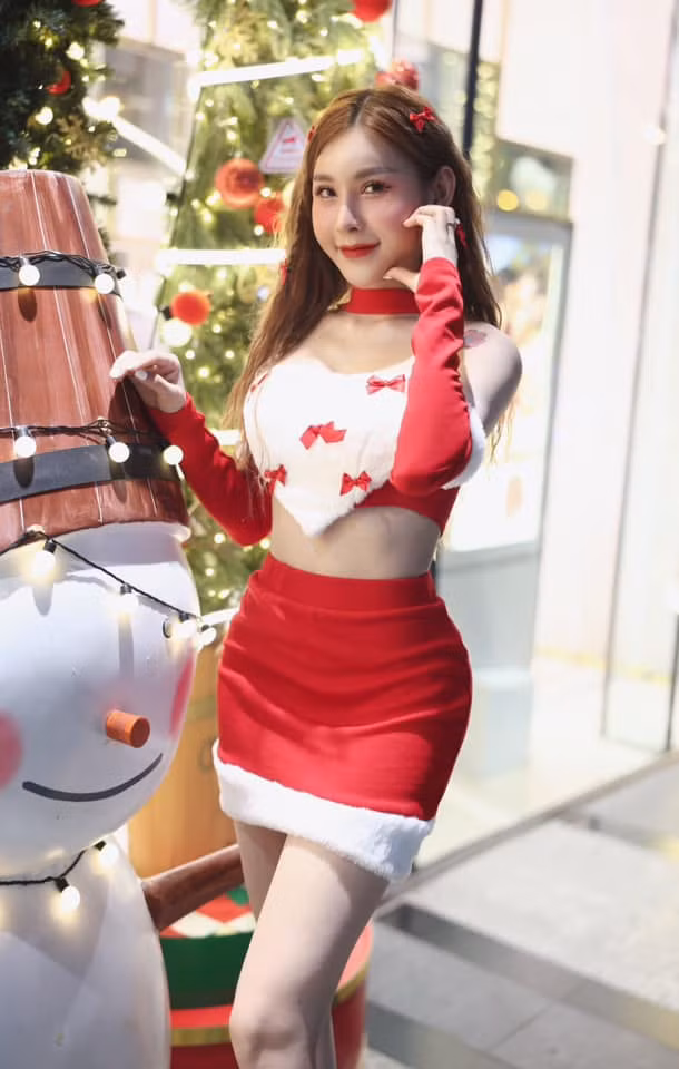 Sau hơn 2 năm theo đuổi sự nghiệp miệt mài, nữ DJ T Tina đã là cái tên có chỗ đứng nhất định trong ngành dù tuổi nghề chưa nhiều.