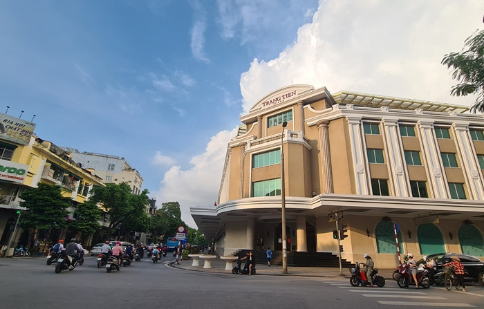 Tràng Tiền Plaza nằm giữa khu đất "vàng" của Hà Nội.