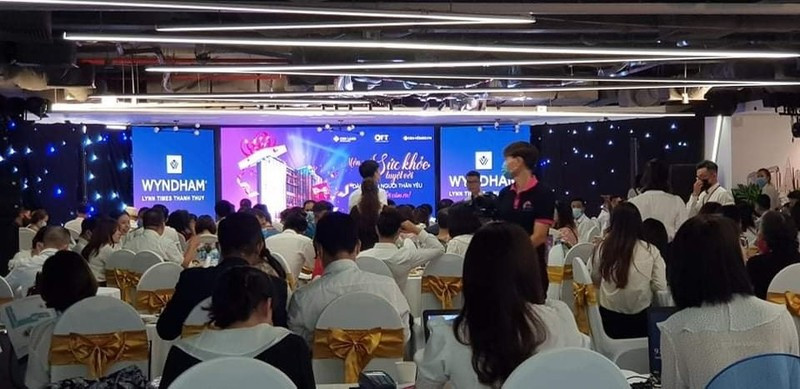 Lum xum tai du an Vuon Sen: Bao lan khach 