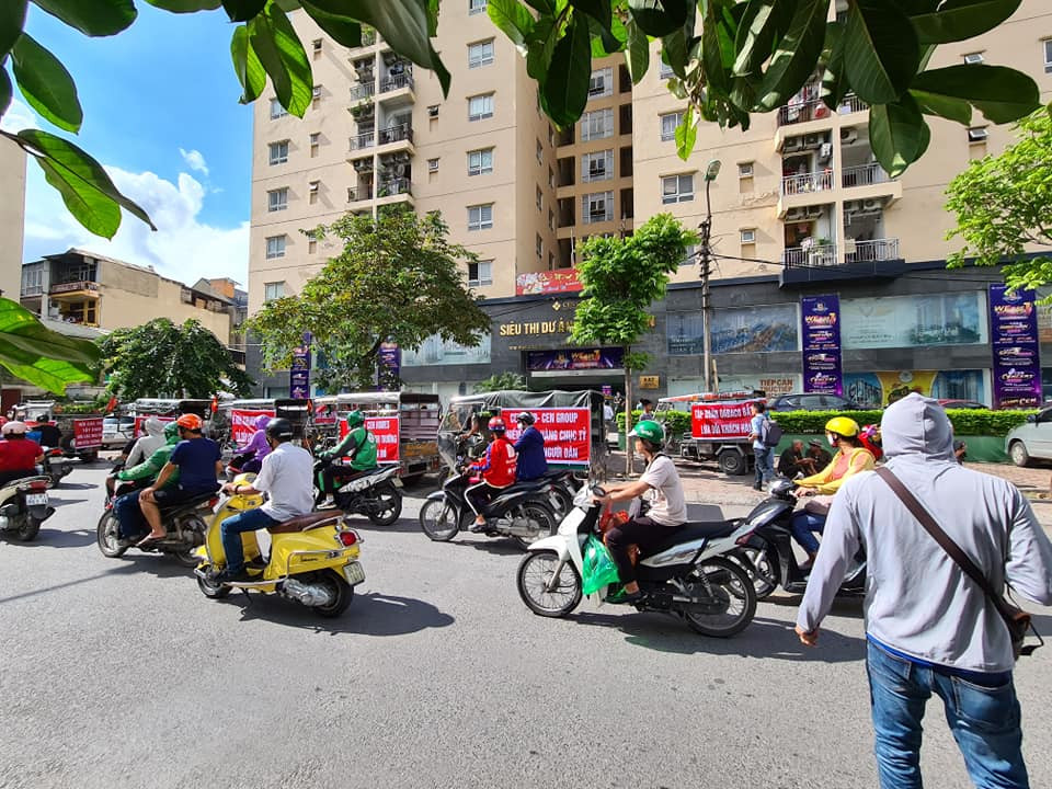 Lum xum tai du an Vuon Sen: Bao lan khach 