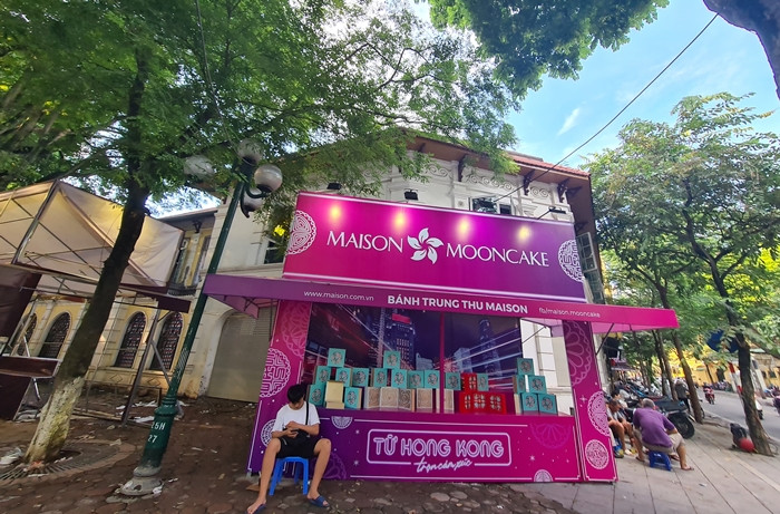 Quầy bánh rơi tình trạng "ế ẩm" dù đã cuối ngày Tết trung thu.