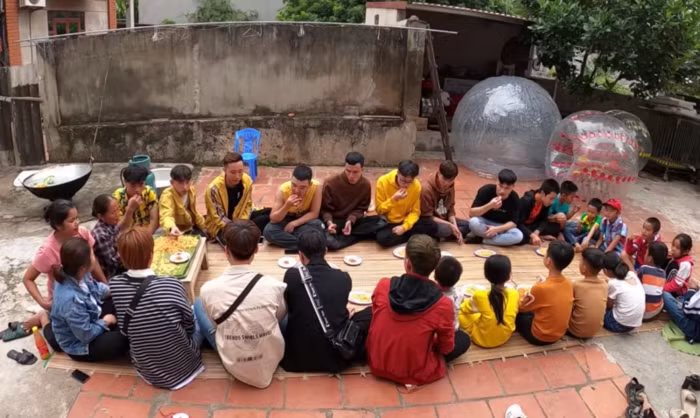 Ba Tan Vlog duoc dip chieu dai toan “khach sang”-Hinh-4