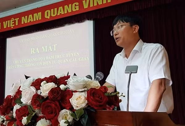 Ra mat trang toa dam truc tuyen giua chinh quyen voi nguoi dan o Ha Noi