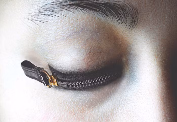 Mỗi một bức ảnh, một chủ đề như một khám phá mới, giúp cô sáng tạo hơn.