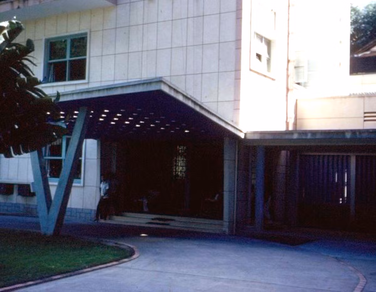 Trụ sở Hội Việt Mỹ ở số 55 đường Mạc Đĩnh Chi. Ảnh: Ebay.