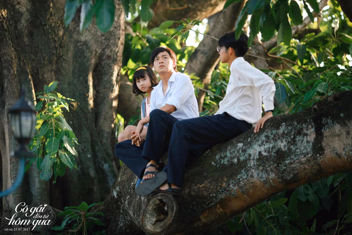 Một cảnh quay đầy thơ mộng của nam sinh Thư "thơ thẩn" của Ngô Kiến Huy.