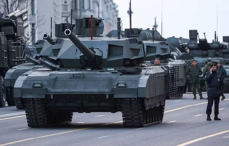 Điều này đặc biệt cần thiết khi ngoài phục vụ trong quân đội Nga, xe tăng T-14 Armata còn được đánh giá có tiềm năng xuất khẩu cao tới những quốc gia có điều kiện tự nhiên tương tự Syria.
