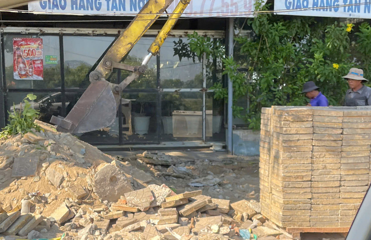 Ninh Thuan: Can canh tien do goi thau sua chua, gia co le duong 16/4-Hinh-3