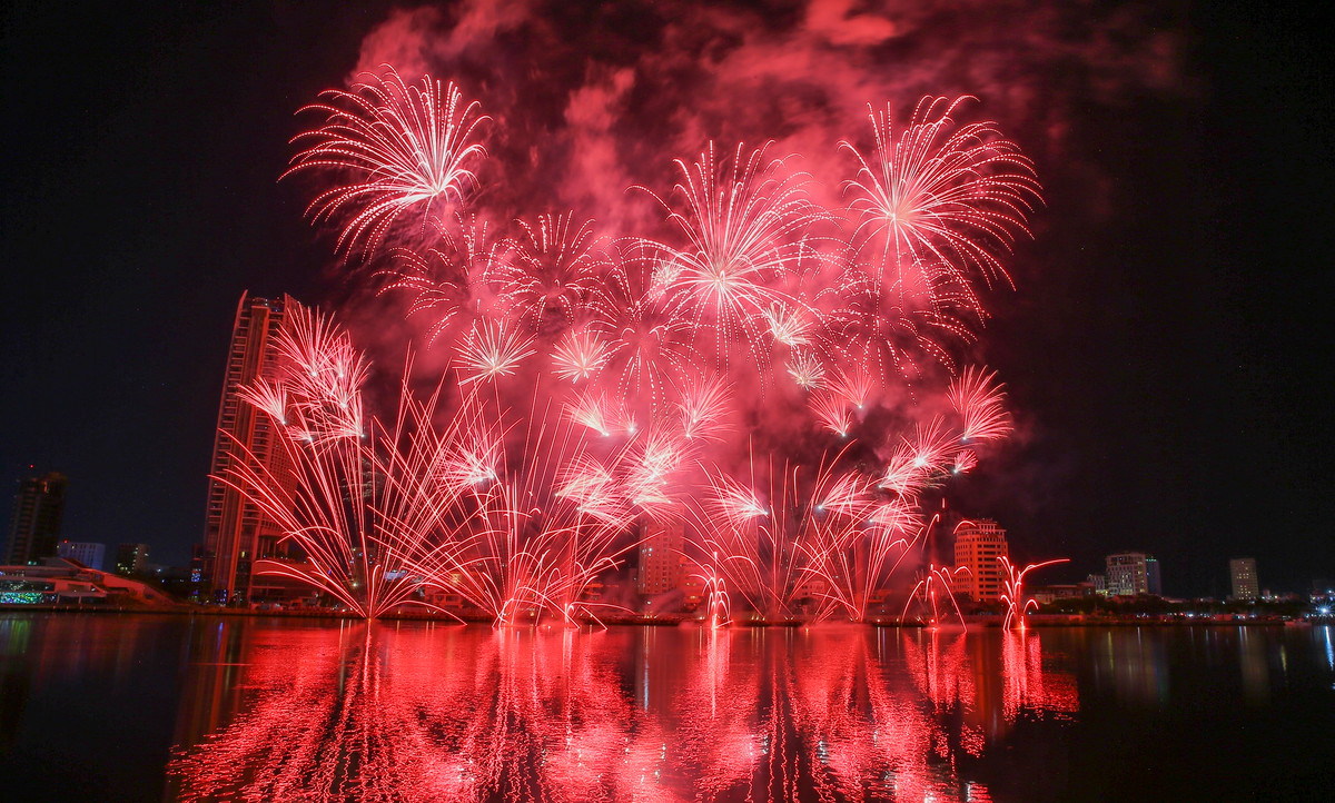 Với chủ đề “Tinh hoa văn hóa”, cuộc chạm trán giữa ArtEventia đến từ Pháp và đội chủ nhà Đà Nẵng trong đêm khai mạc DIFF 2024 hứa hẹn đầy kịch tính.