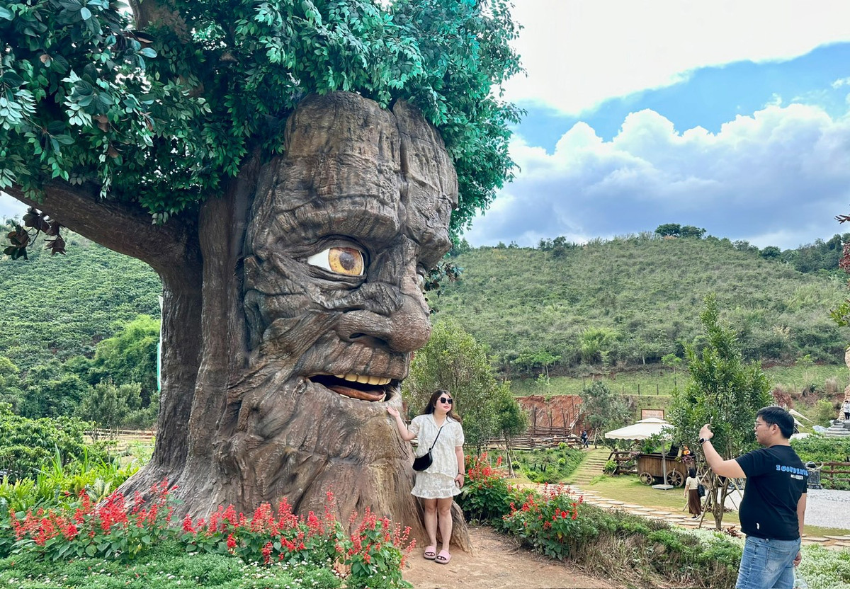 Doc dao cac buc tuong cu dong duoc o Thung lung cac vi than-Hinh-5