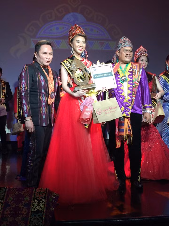 Sau khi đăng quang, Ngọc Trâm sẽ lưu lại tại Philippines để thực hiện các hoạt động trong vai trò tân hoa hậu. Người đẹp sẽ hoàn tất và trở về Việt Nam vào đầu tháng 6.