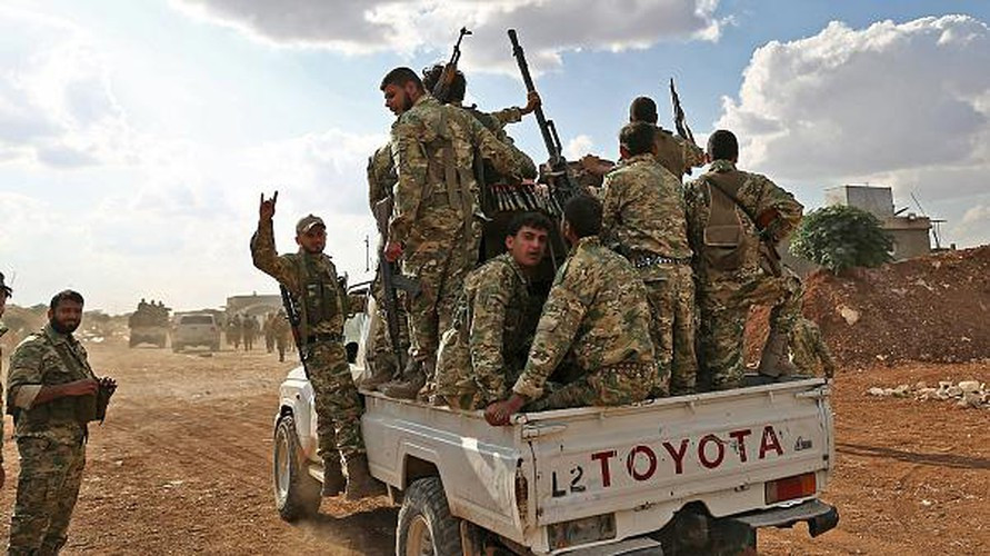 Nhưng sau đó chỉ trong thời gian ngắn, Thổ Nhĩ Kỳ đã đưa thêm hơn 18 nghìn tay súng đến Libya. Hơn nữa có cáo buộc rằng trong số những lính đánh thuê được tuyển dụng có cả trẻ vị thành niên.