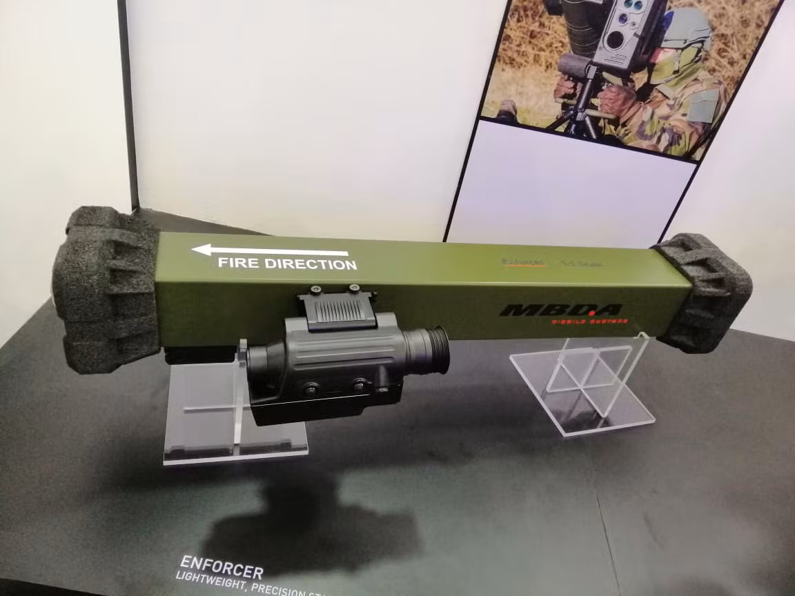 Tên lửa tấn công chính xác hạng nhẹ Enforcer do tập đoàn công nghiệp quốc phòng hàng đầu châu Âu cũng như thế giới MBDA mang tới Triển lãm DSE 2019.
