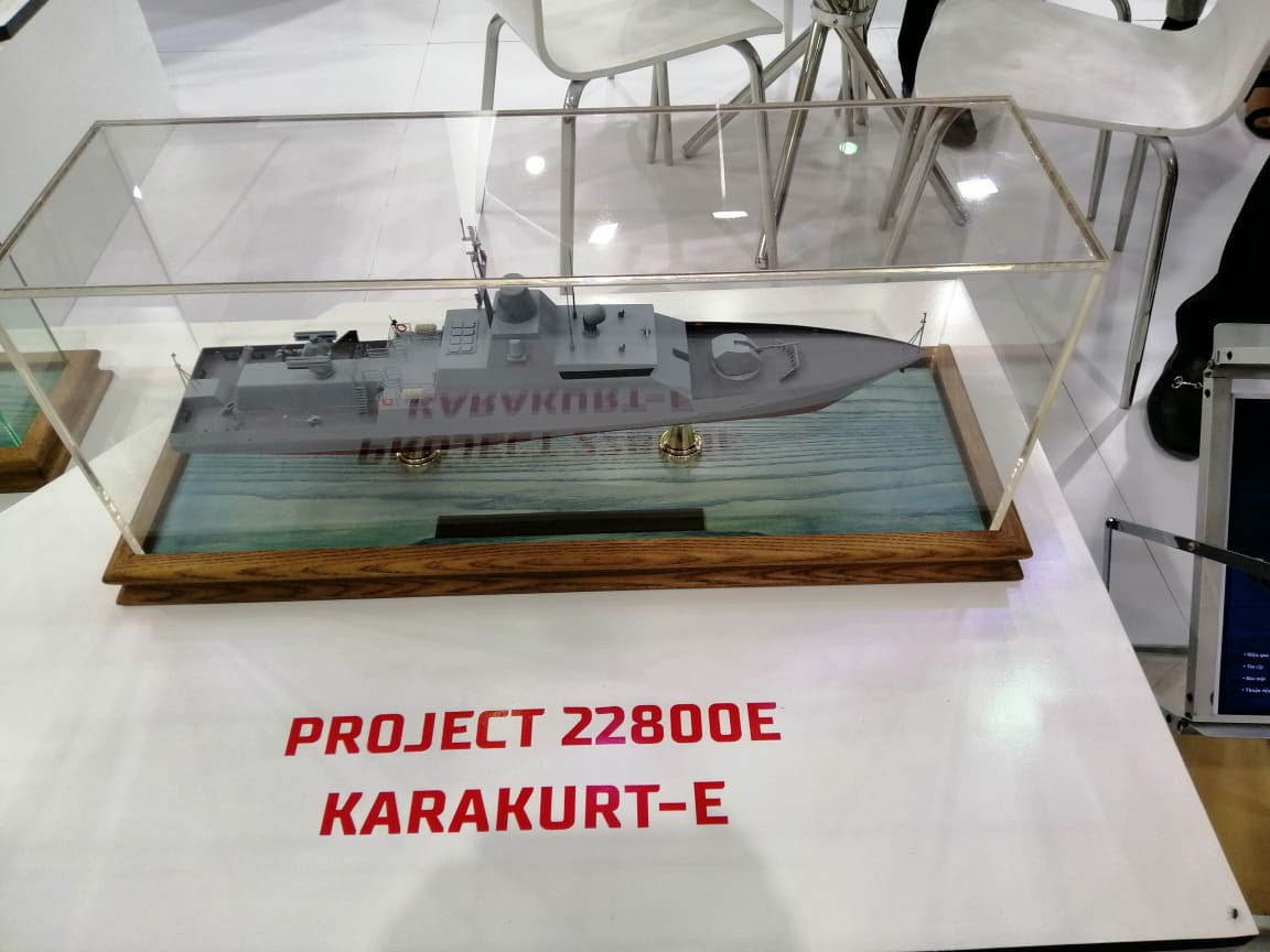 Mô hình tàu hộ vệ tên lửa cỡ nhỏ Karakurt-E - Dự án 22800, sản phẩm này được xem như ứng viên sáng giá cho hải quân nhân dân Việt Nam nhằm thay thế Molniya 1241.8.