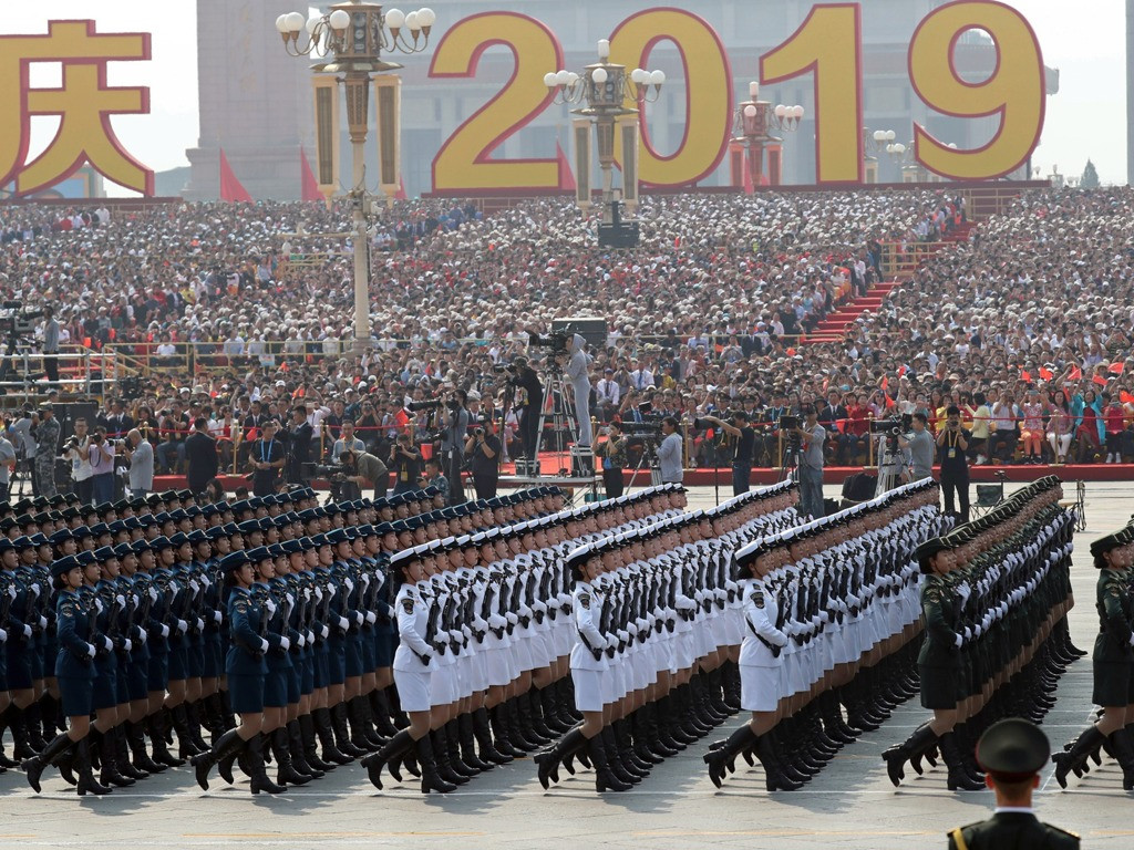 Thành viên tham gia đội hình diễu binh do trường sĩ quan Đại học Quân y Lục quân tuyển chọn. Ảnh: AFP.